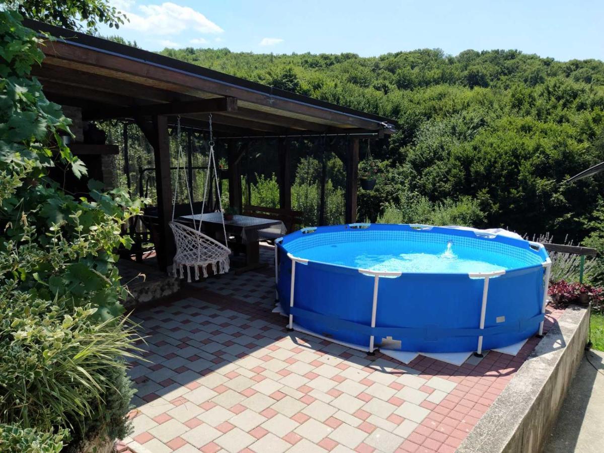 Guest House Bee Visoko Exterior photo